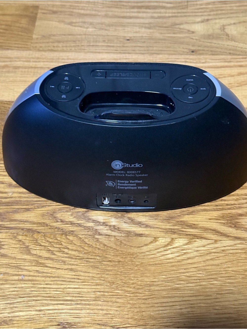 Instudio IPod IPhone Clock Radio And Dock​ - Picture 3 of 4